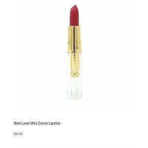 Appeal red lipstick never opened